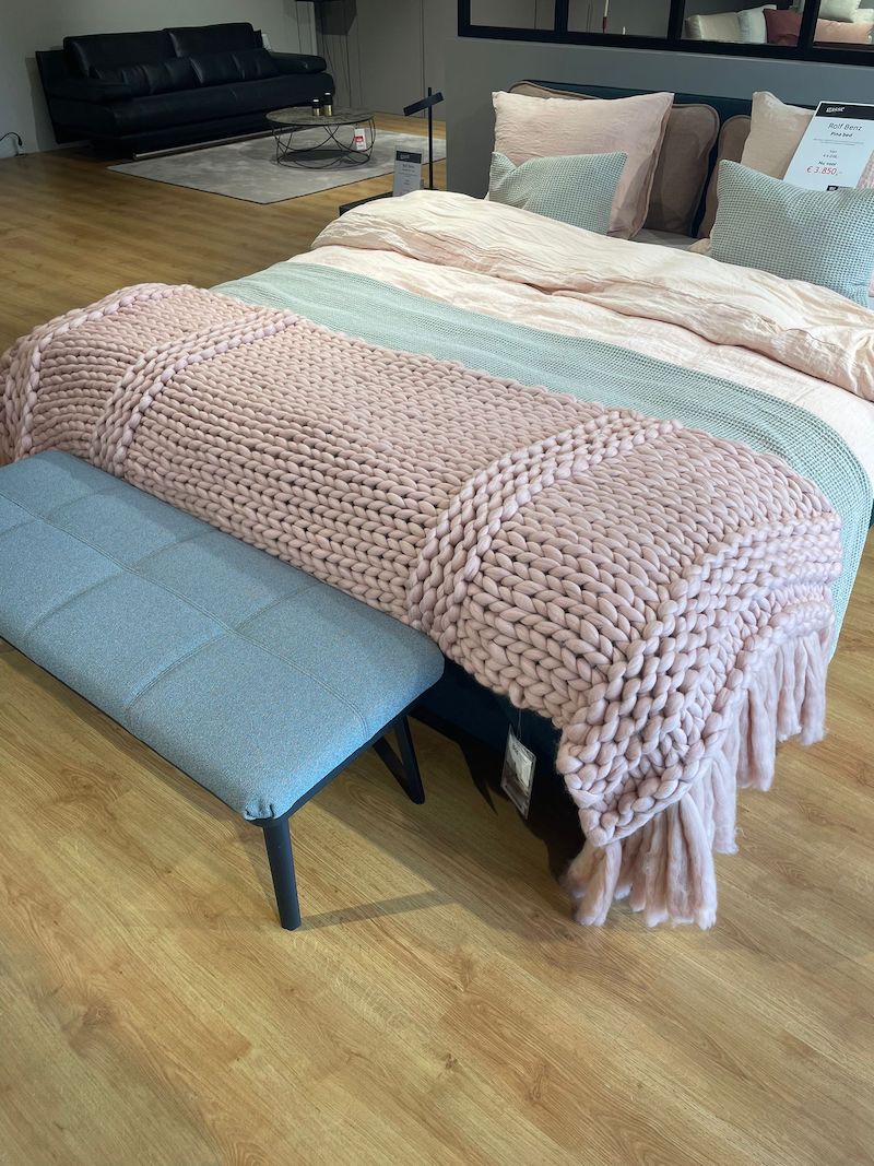 Rolf Benz Plaid met Korting 3